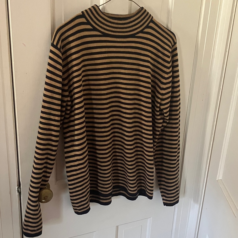 Sag Harbor Striped Black and Tan Long-Sleeve Sweater